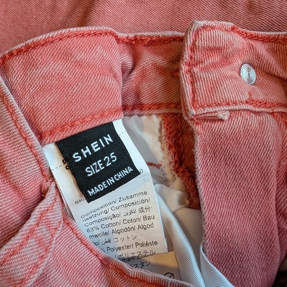 🖤 Coral Flare Jeans - Picture 3 of 7